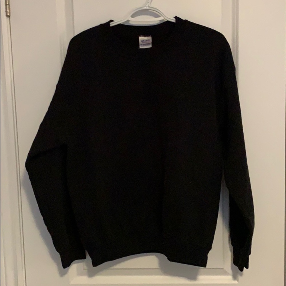 Plain Black sweater size m